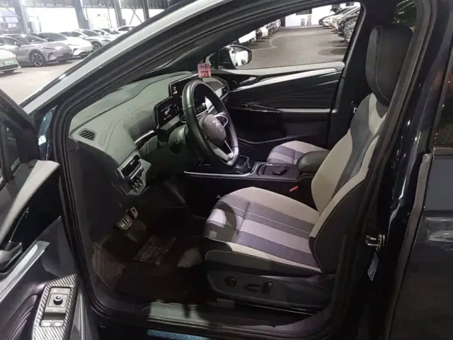 Volkswagen ID.4 Crozz — Фото автомобиля 14