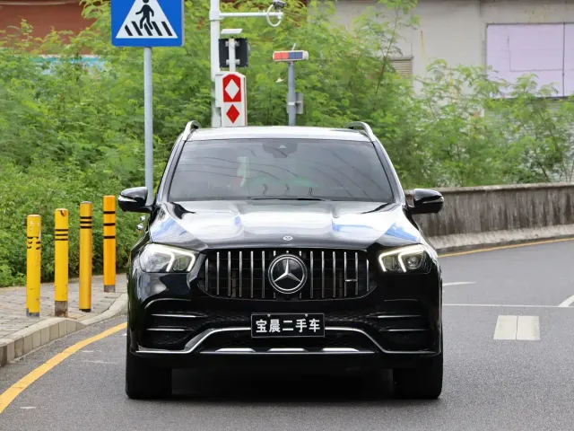 Mercedes-Benz GLE-Class AMG — Фото автомобиля 2