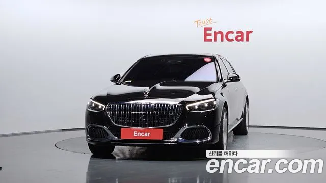 Mercedes-Benz S-Class — Фото автомобиля 3