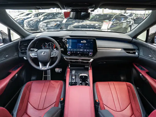 Lexus RX — Фото автомобиля 13
