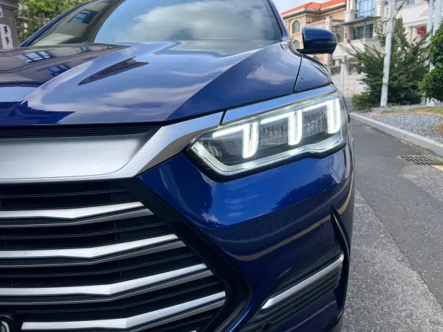 BYD Song Pro — Фото автомобиля 2