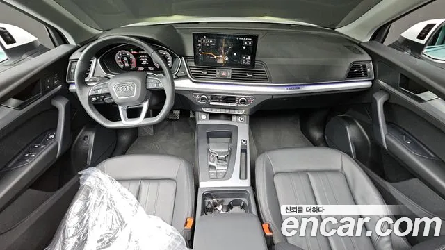 Audi Q5 45 TFSI quattro — Фото автомобиля 7