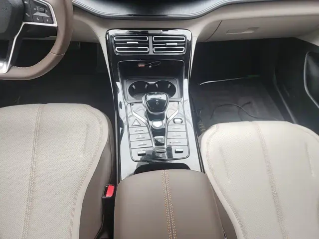 BYD Qin PLUS — Фото автомобиля 13