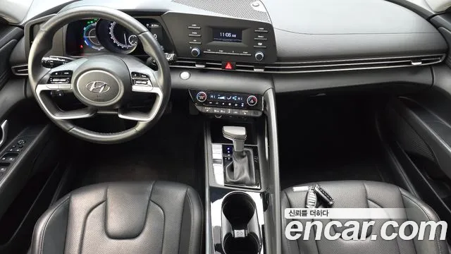 Hyundai Avante CN7 — Фото автомобиля 7