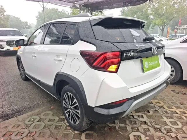 Toyota YARiS L Zhi Xuan — Фото автомобиля 4