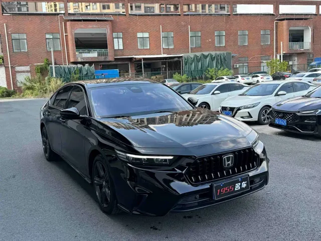 Honda Inspire — Фото автомобиля 3