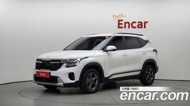 Фотография автомобиля — Kia Seltos New