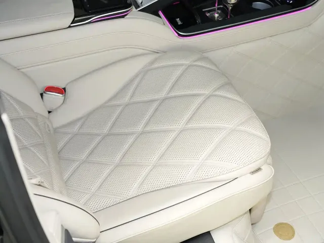 Mercedes-Benz Maybach S-Class — Фото автомобиля 10