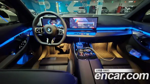 BMW 5 Series G60 — Фото автомобиля 7