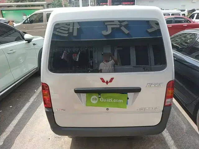 Wuling Zhiguang — Фото автомобиля 5
