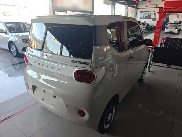 Wuling Hongguang Mini EV — Фото автомобиля 6