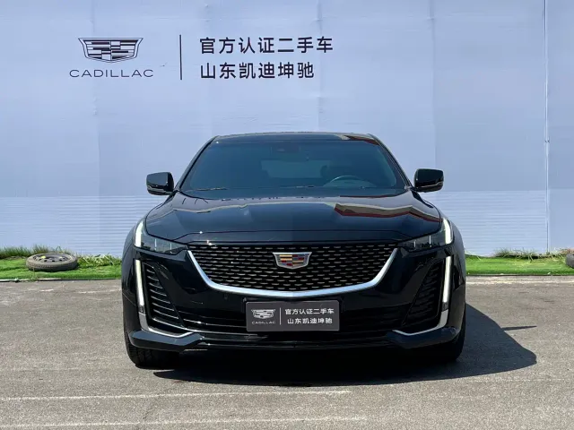 Cadillac CT5 — Фото автомобиля 2