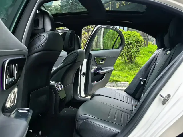 Mercedes-Benz C-Class — Фото автомобиля 7