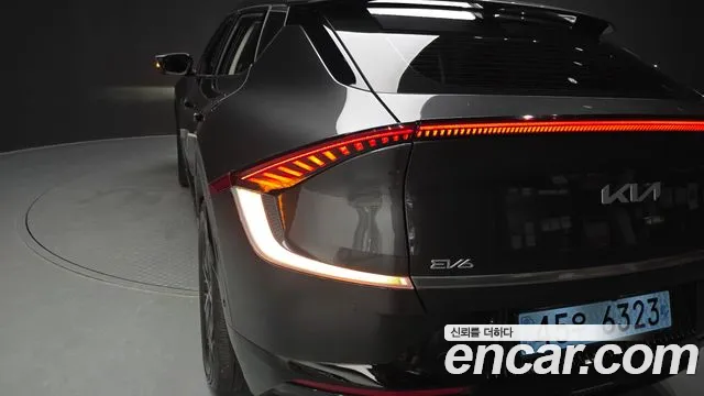 Kia EV6 — Фото автомобиля 23