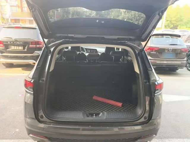 Changan Changan CS35 PLUS 2022 Blue Whale NE 1.4T DCT Luxury — Фото автомобиля 18