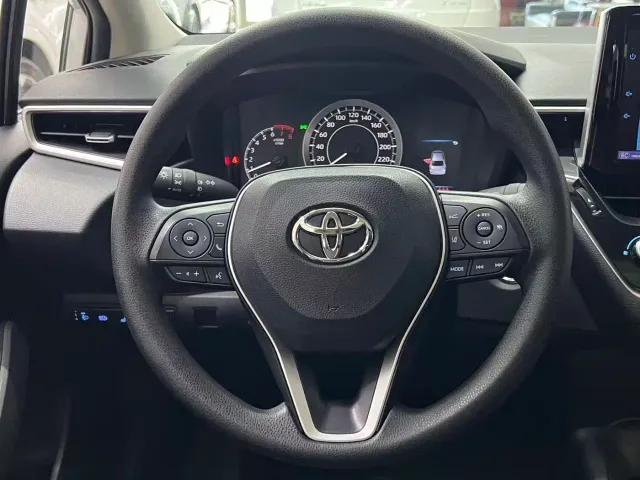 Toyota Corolla — Фото автомобиля 9