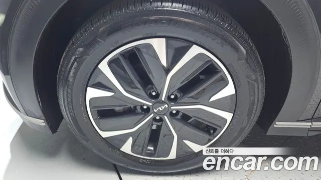 Kia EV6 — Фото автомобиля 5