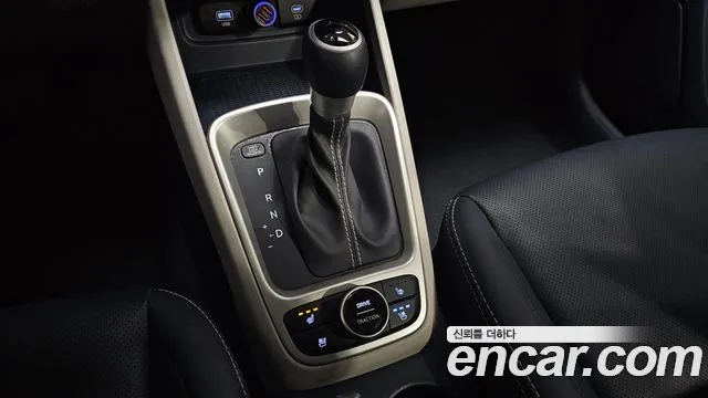 Hyundai Venue Venue 1.6 Premium — Фото автомобиля 9