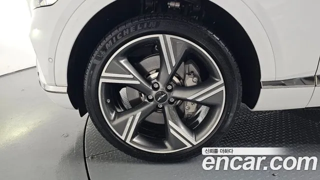 Genesis GV80 — Фото автомобиля 5
