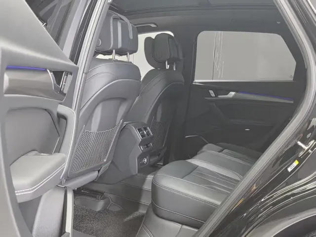 Audi Q5L — Фото автомобиля 7