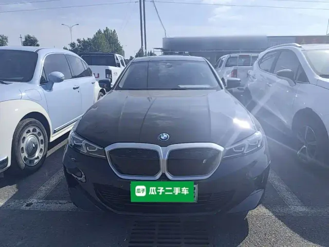 BMW i3 — Фото автомобиля 2