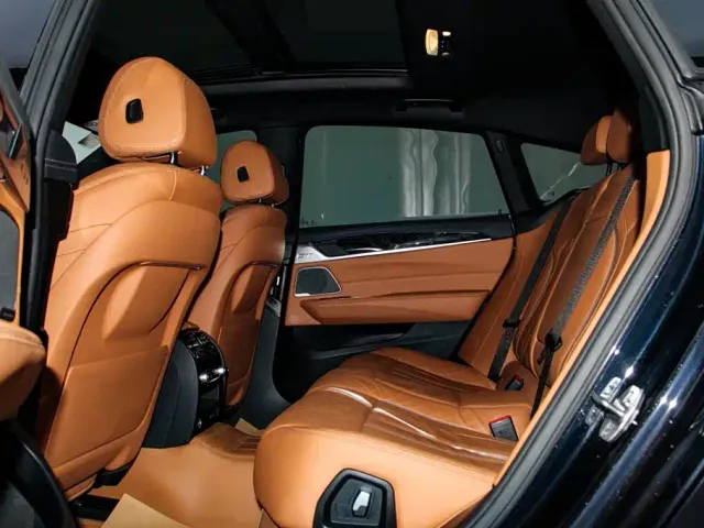 BMW 6 Series Gran Turismo — Фото автомобиля 12