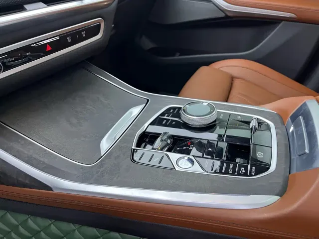 BMW X7 — Фото автомобиля 20