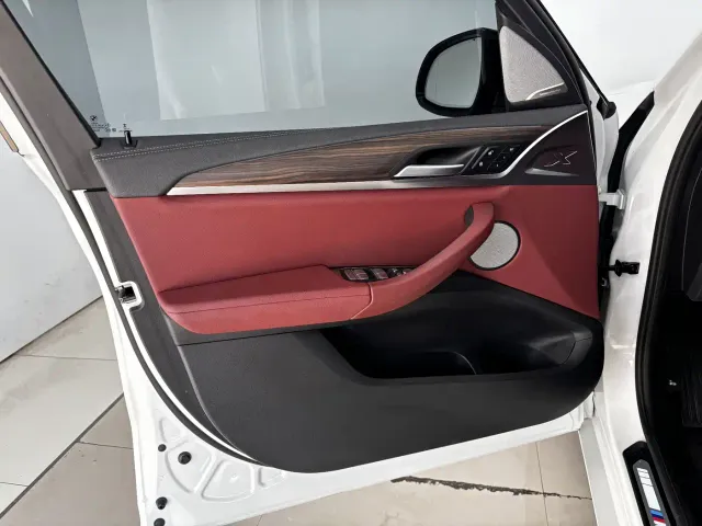 BMW X3 — Фото автомобиля 10