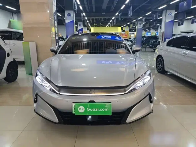 BYD Han L — Фото автомобиля 2