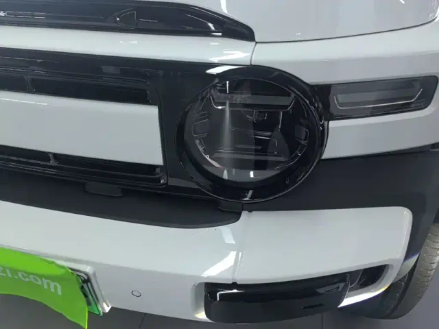iCAR V23 — Фото автомобиля 23