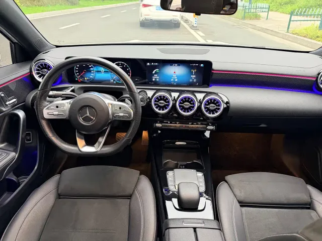 Mercedes-Benz A-Class — Фото автомобиля 6