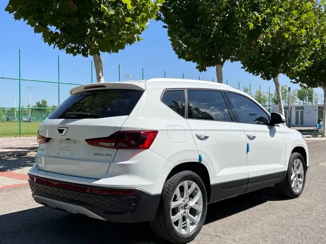Jetta VS5 — Фото автомобиля 6