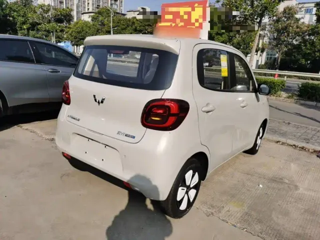 Wuling Hongguang Mini EV — Фото автомобиля 6