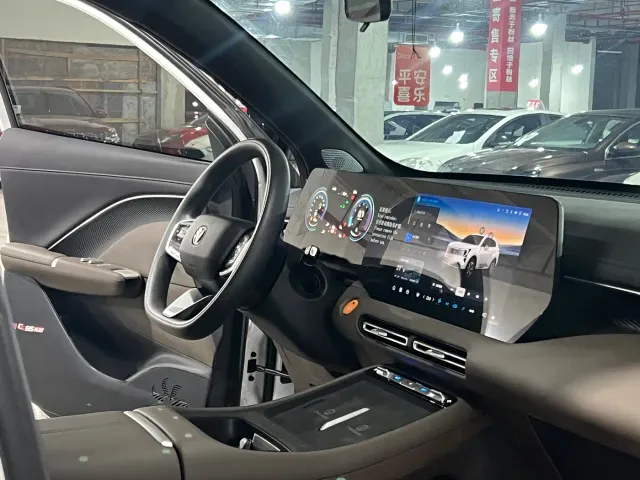 Changan CS55 Plus — Фото автомобиля 5