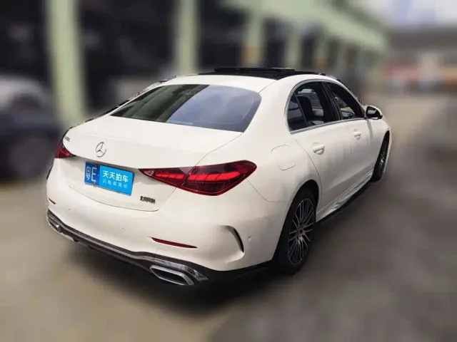 Mercedes-Benz C-Class — Фото автомобиля 5