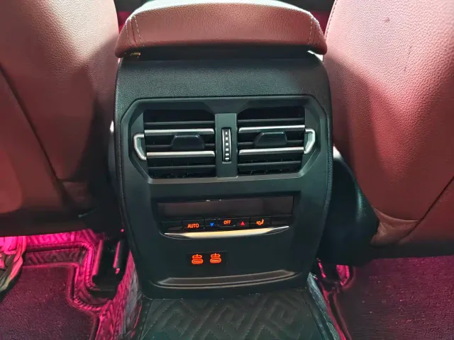 BMW 3 Series — Фото автомобиля 15