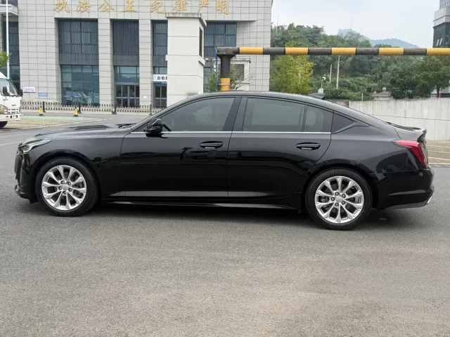 Cadillac CT5 — Фото автомобиля 11