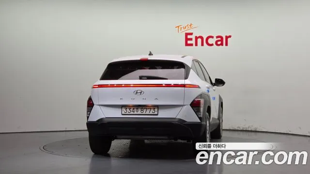 Hyundai Kona — Фото автомобиля 4