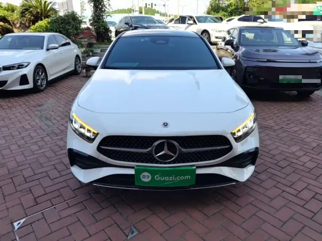 Mercedes-Benz A-Class — Фото автомобиля 2