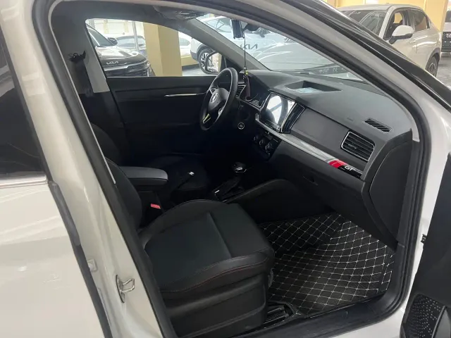 Skoda Kamiq — Фото автомобиля 4