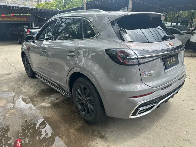 Hongqi HS5 — Фото автомобиля 18