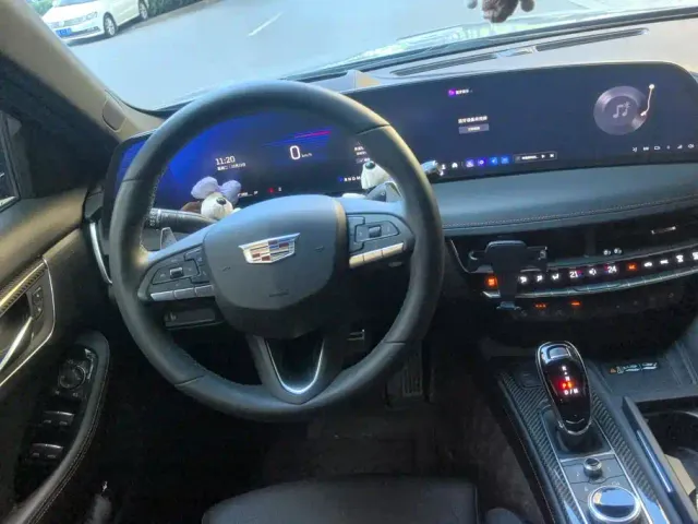 Cadillac CT5 — Фото автомобиля 15