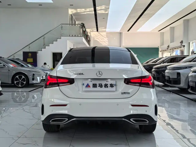 Mercedes-Benz A-Class — Фото автомобиля 14