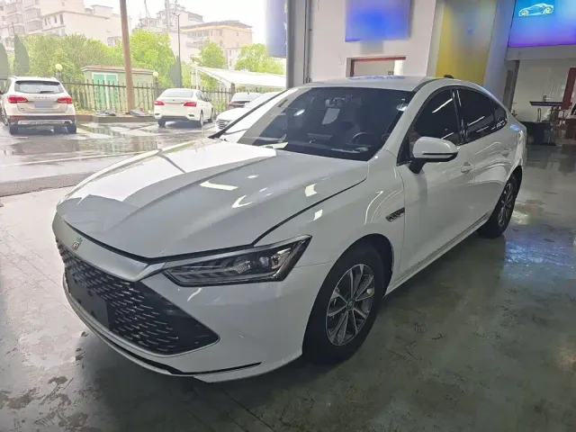 Фотография автомобиля — BYD Qin PLUS