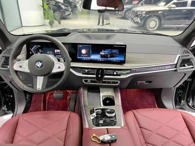 BMW X5 — Фото автомобиля 4