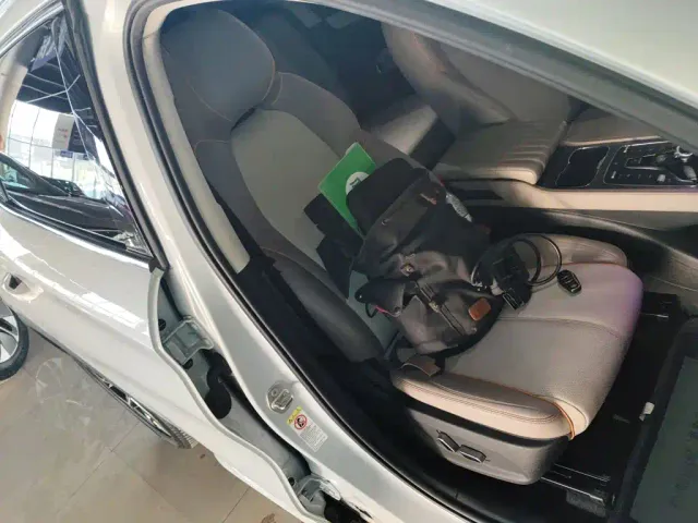 BYD Yuan PLUS — Фото автомобиля 24