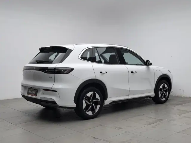 Geely Galaxy E5 — Фото автомобиля 2