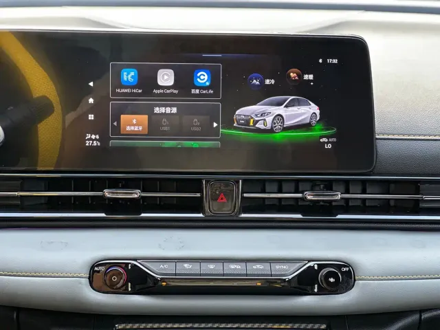 GAC Trumpchi Trumpchi Emkoo 2021 270T DCT J15 Edition — Фото автомобиля 12