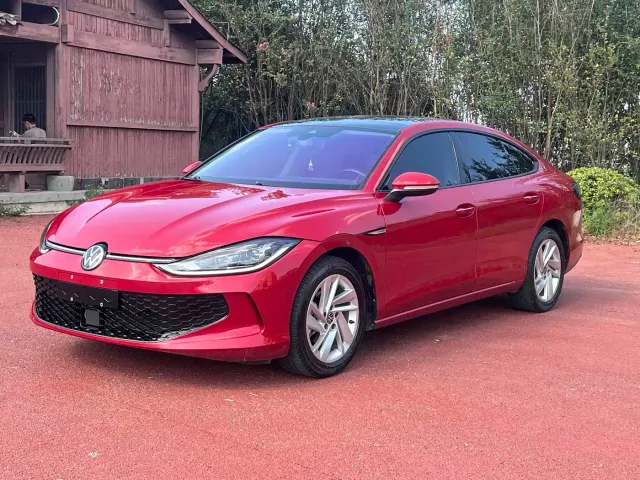 Фотография автомобиля — Volkswagen Lamando