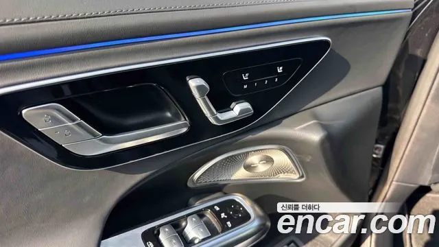 Mercedes-Benz E-Class — Фото автомобиля 14